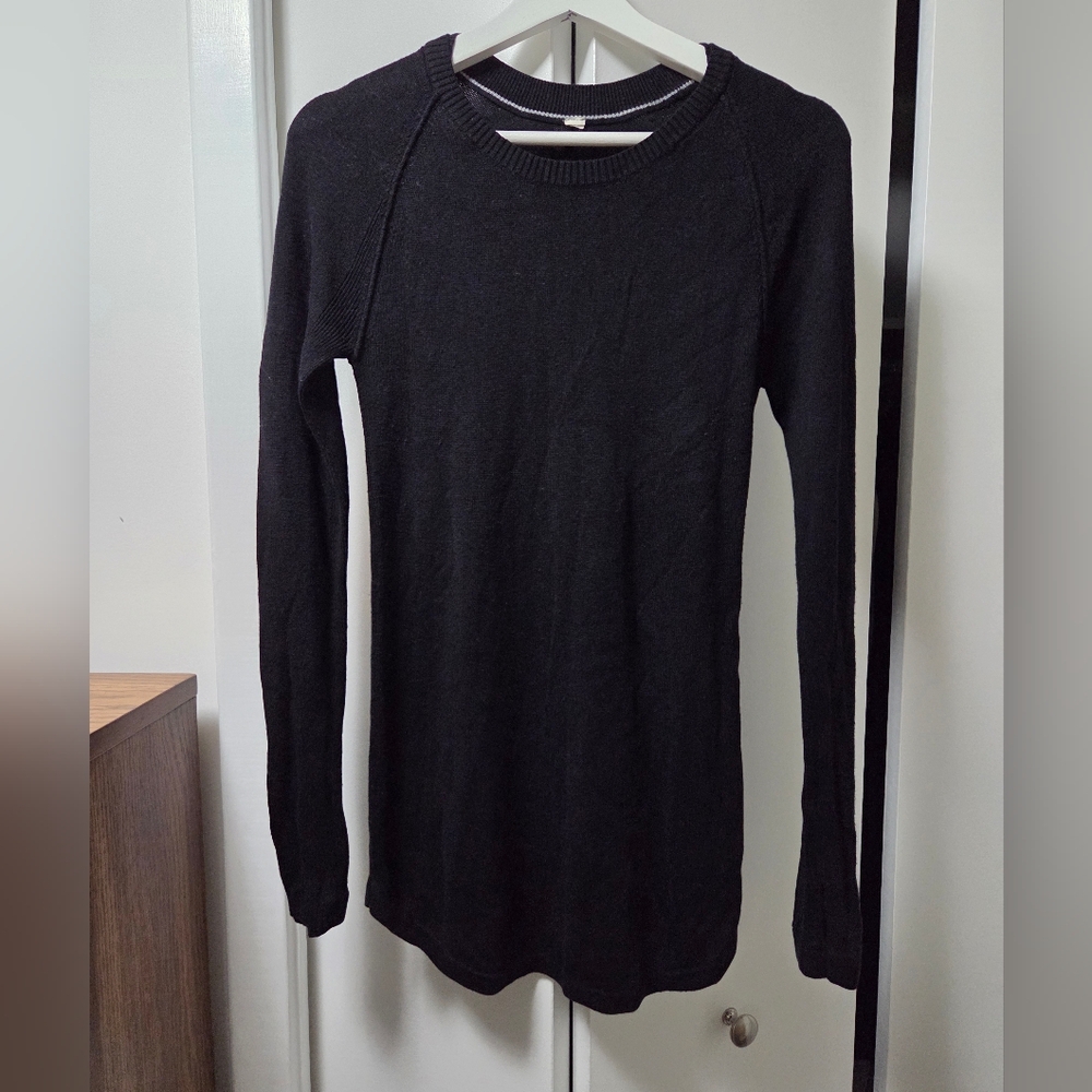 lululemon athletica Black Sweater 4